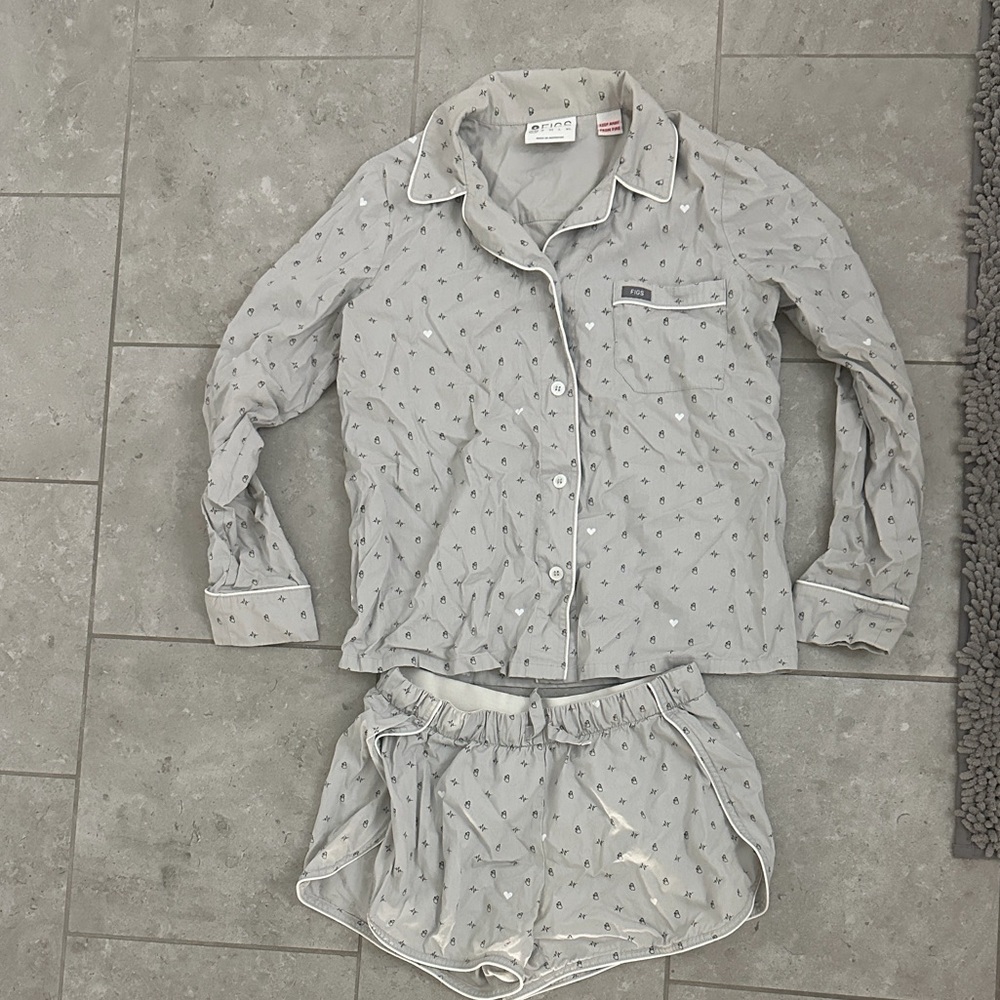 Figs Light Gray Pajama Set with nurse patterns